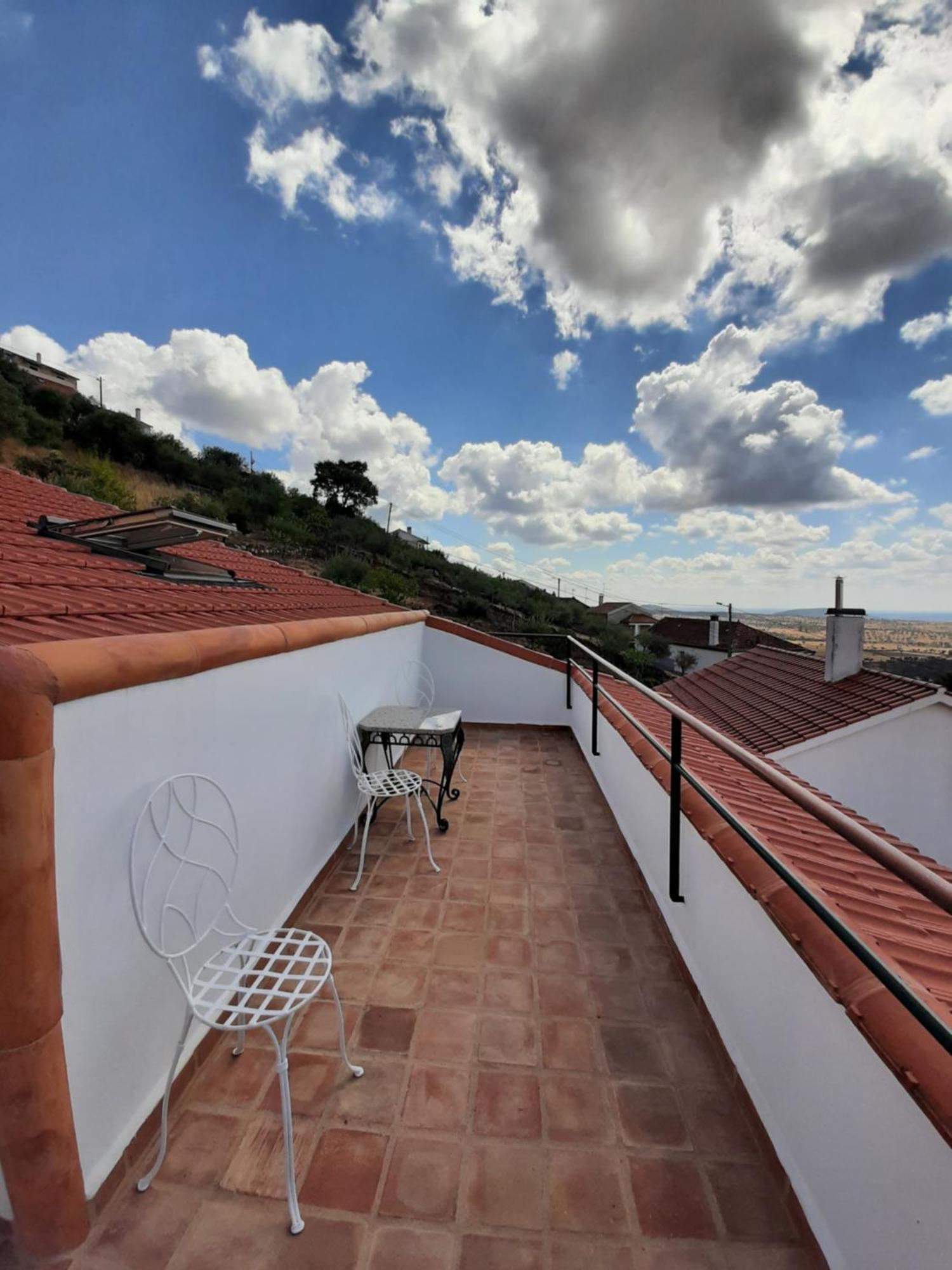 Casal Da Serra Penha Garcia Eksteriør bilde